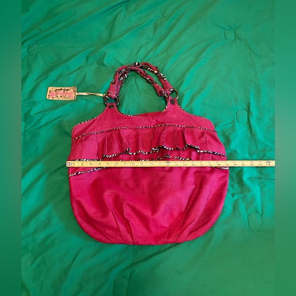 Betsyville by Betsy Johnson LARGE red denim purse with bronze chain & ruffles. - Picture 4 of 8